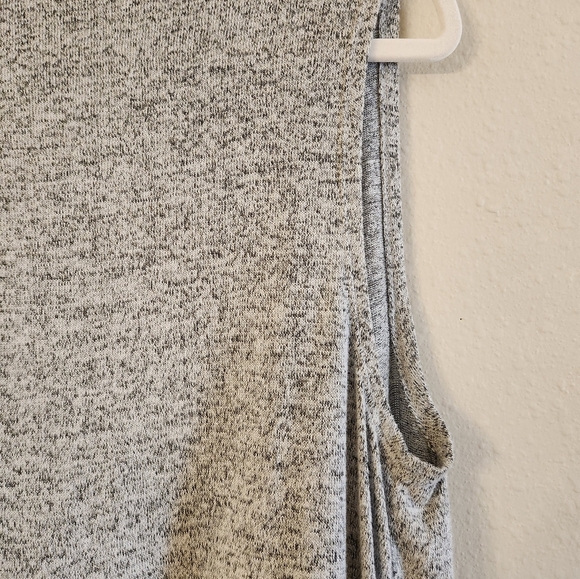 Olivia Sky Long Open Front Gray Shawl Sweater Women's Size M Soft Poncho Shrug - Picture 7 of 10